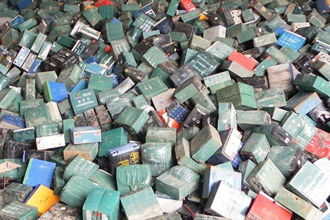 北屯高价叉车蓄电池回收-上门回收钴酸锂电池-废铅酸电池回收
